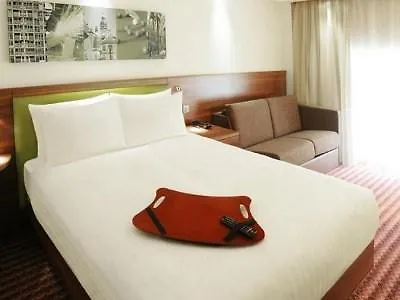 Hampton By Hilton