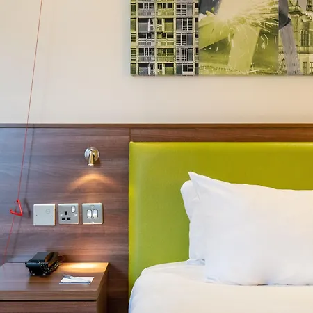 Hampton By Hilton מלון שפילד