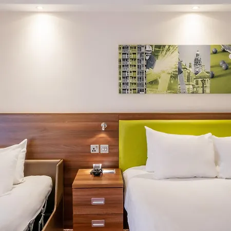 Hampton By Hilton 3* שפילד