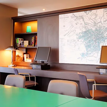 Hampton By Hilton 3*