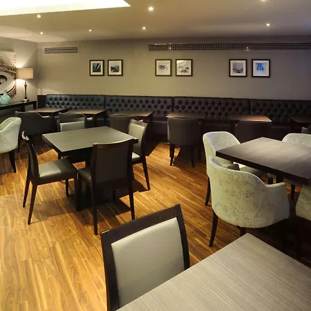 מלון Hampton By Hilton שפילד