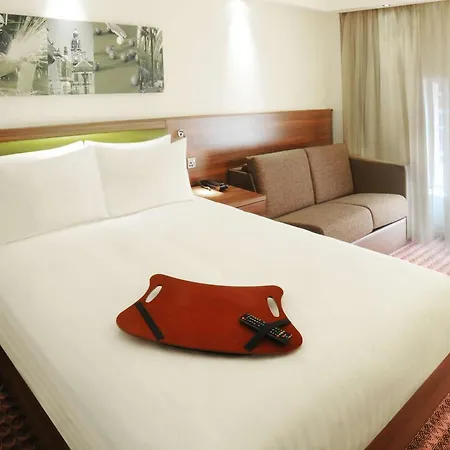 Hampton By Hilton 3* שפילד