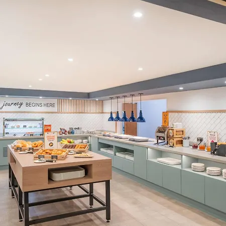 מלון Hampton By Hilton שפילד
