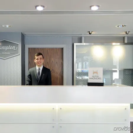 Hampton By Hilton מלון שפילד